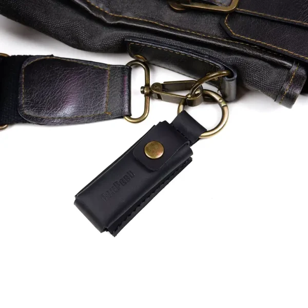 کیف چرم طبیعی محافظ لجر Ledger Nano X مدل بیتس مشکی با دکمه فلزی و حلقه اتصال